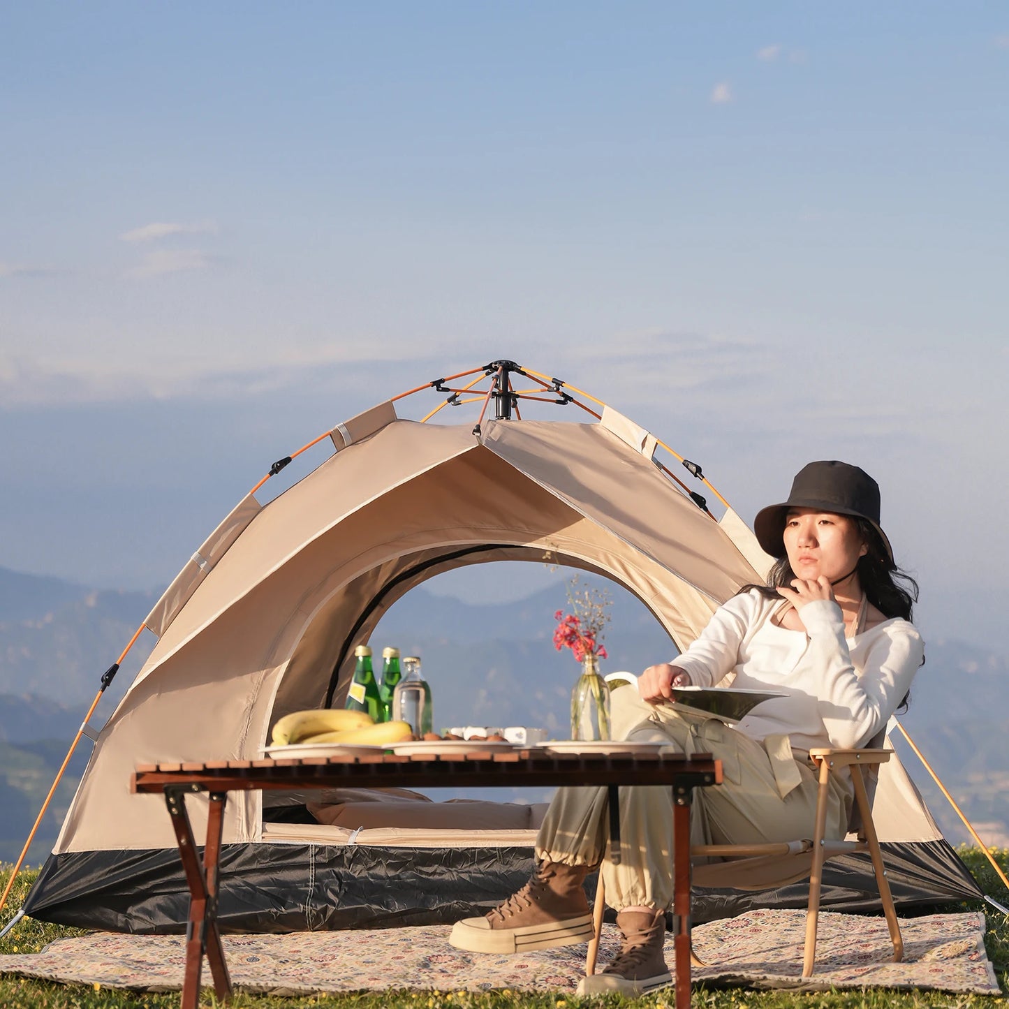 Pakicetus Windproof Camping Tent Easy Setup For Family Travel
